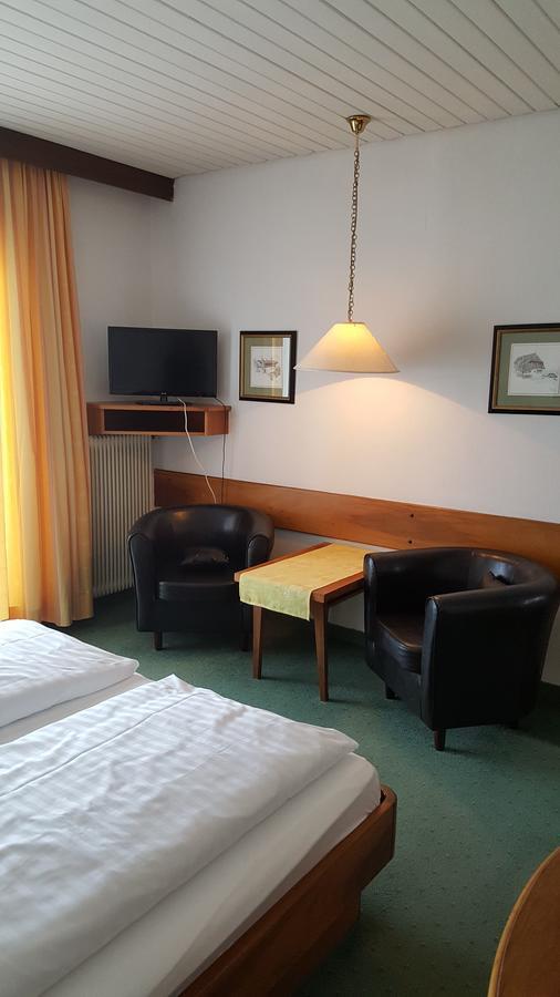 Hotel Kanz วิลลาค ภายนอก รูปภาพ